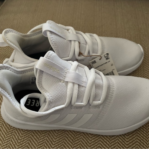 Adidas Women White Sneakers - Picture 3 of 7